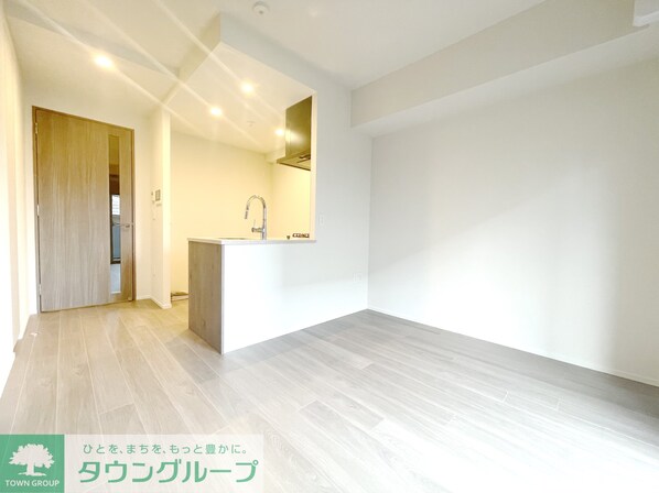 プレディアコート三軒茶屋の物件内観写真